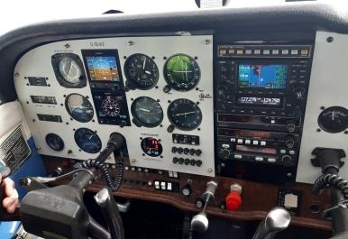 Cessna 172N with dual Garmin G5, GNS430W, GNC255A & Trig TT31